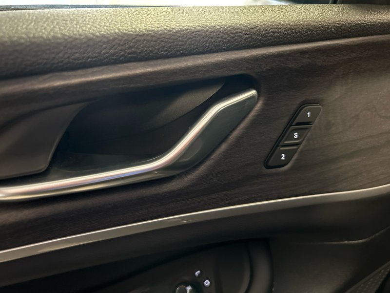 2025 Jeep Grand Cherokee 4xe ALTITUDE