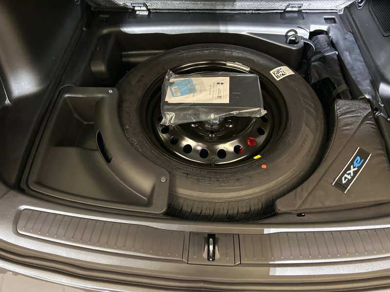 2025 Jeep Grand Cherokee 4xe 4XE