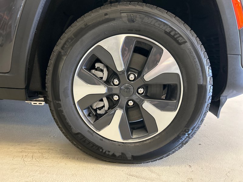 2025 Jeep Grand Cherokee 4xe 4XE