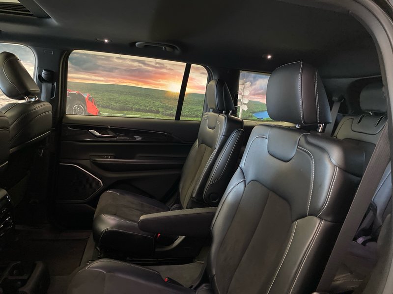 2021 Jeep GRAND CHEROKEE L LAREDO ALTITUDE