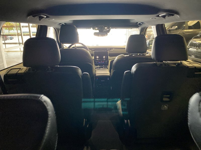 Jeep GRAND CHEROKEE L LAREDO ALTITUDE 2022