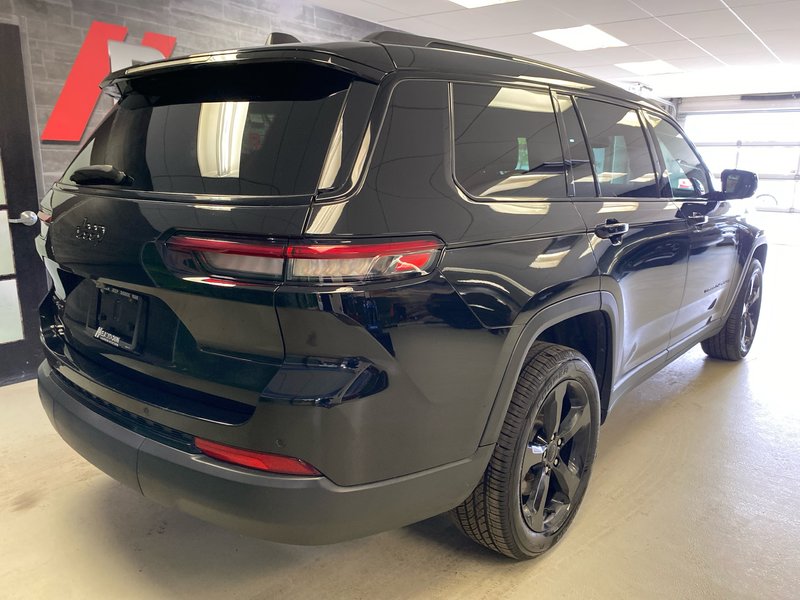 Jeep GRAND CHEROKEE L LAREDO ALTITUDE 2022