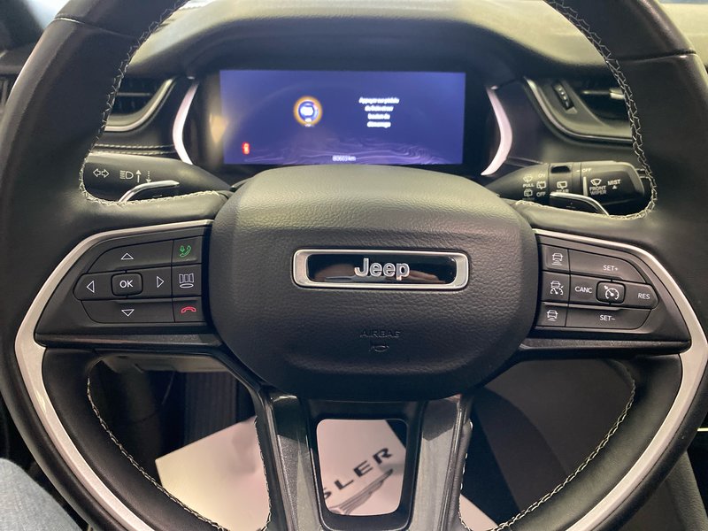 Jeep GRAND CHEROKEE L LAREDO ALTITUDE 2022