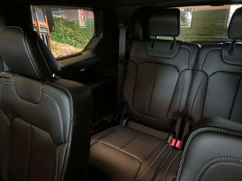 Jeep Grand Cherokee L LIMITED 2025