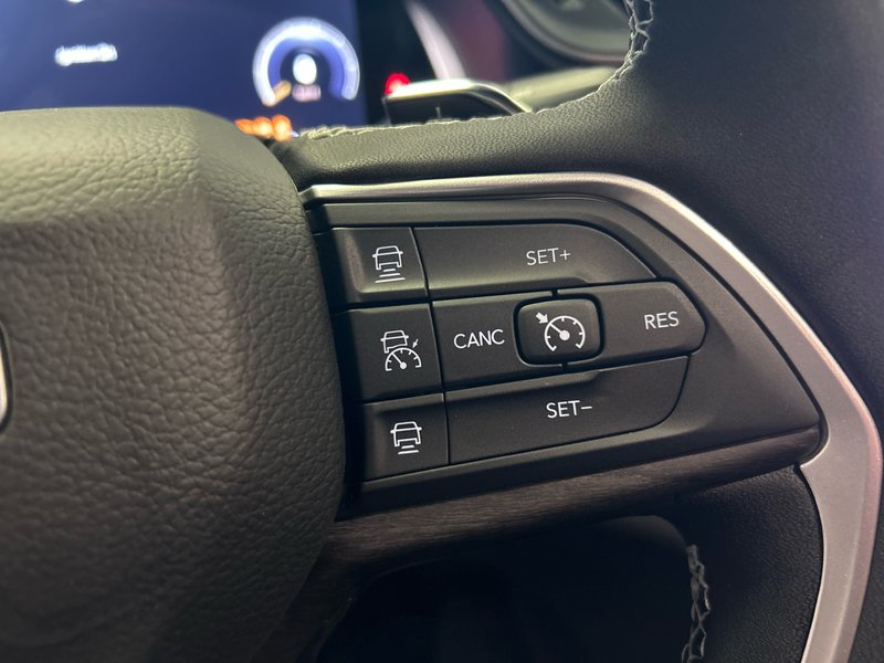 Jeep Grand Cherokee L LIMITED 2025