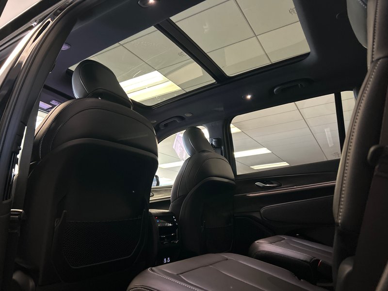 Jeep Grand Cherokee L LIMITED 2025