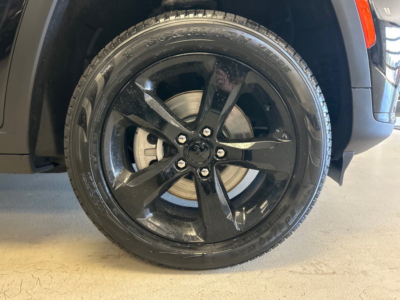 Jeep Grand Cherokee L LIMITED 2025