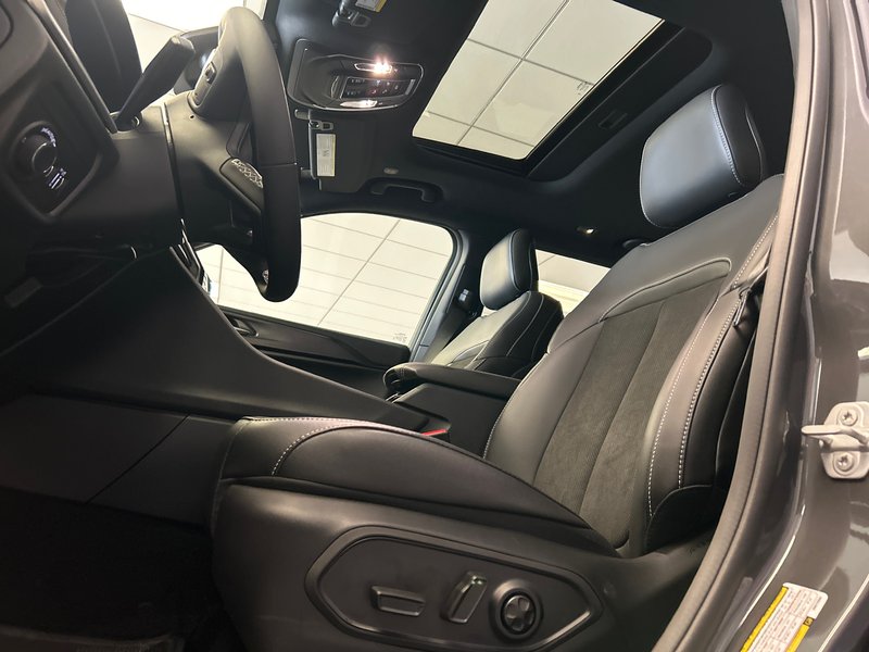Jeep Grand Cherokee L ALTITUDE 2025