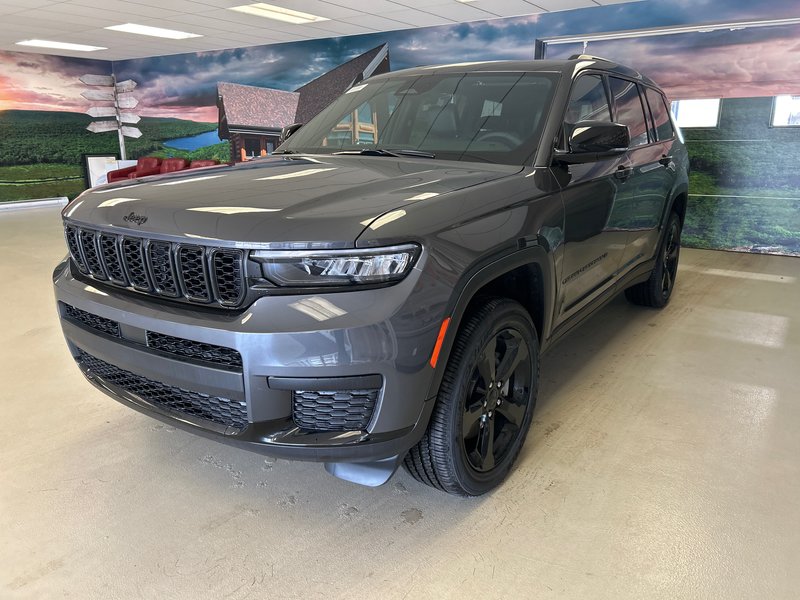 Jeep Grand Cherokee L ALTITUDE 2025