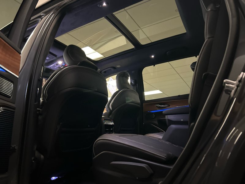 Jeep Grand Cherokee L SUMMIT RESERVE 2025