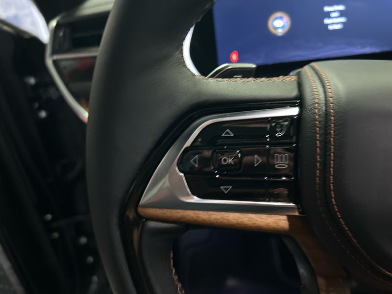 Jeep Grand Cherokee L SUMMIT RESERVE 2025