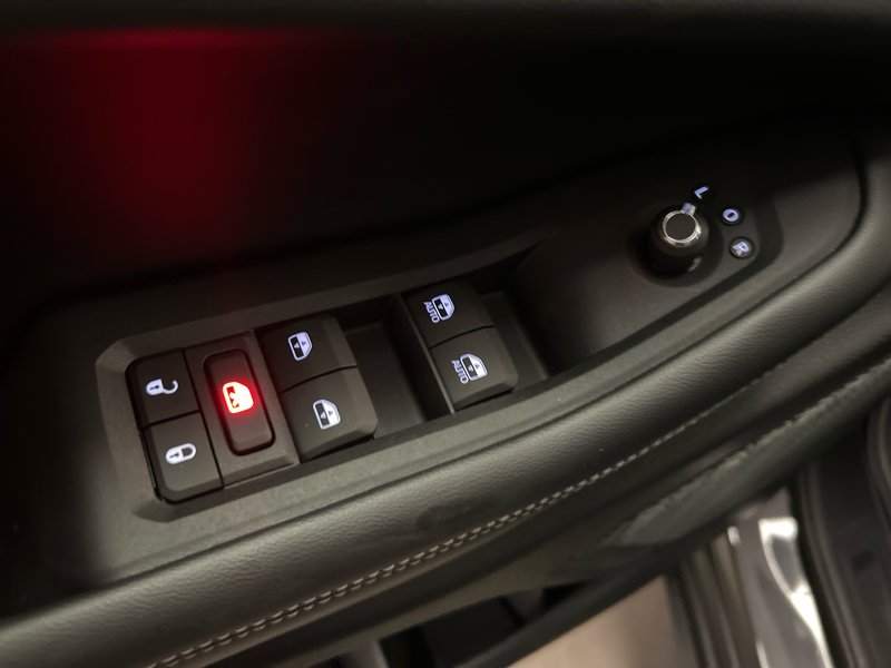 Jeep Grand Cherokee L LIMITED 2025