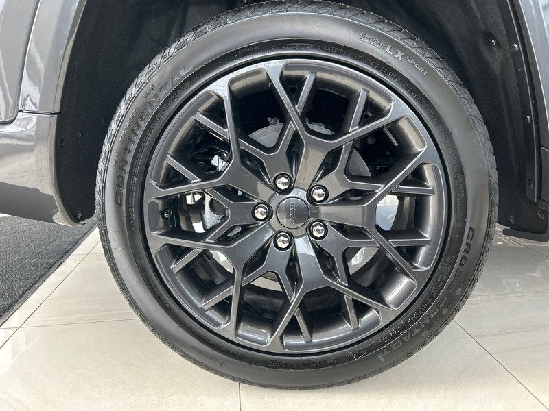 Jeep Grand Cherokee L SUMMIT RESERVE 2025