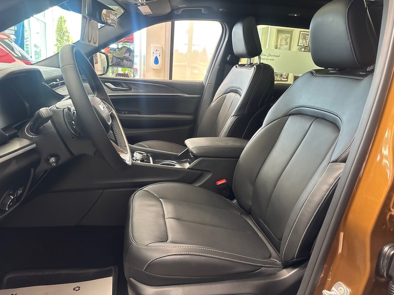 2026 Jeep Grand Cherokee L LIMITED RESERVE