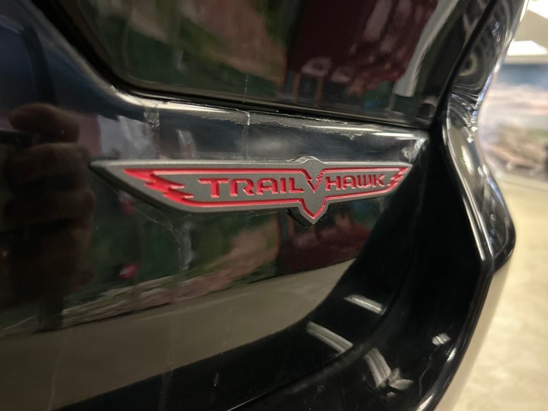 2022 Jeep GRAND CHEROKEE TRAILHAWK TRAILHAWK