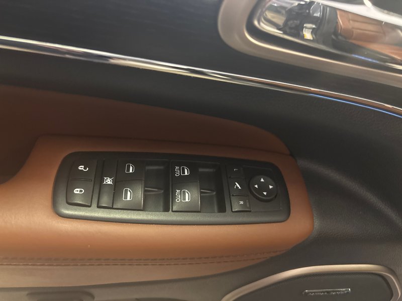 2016 Jeep Grand Cherokee Summit