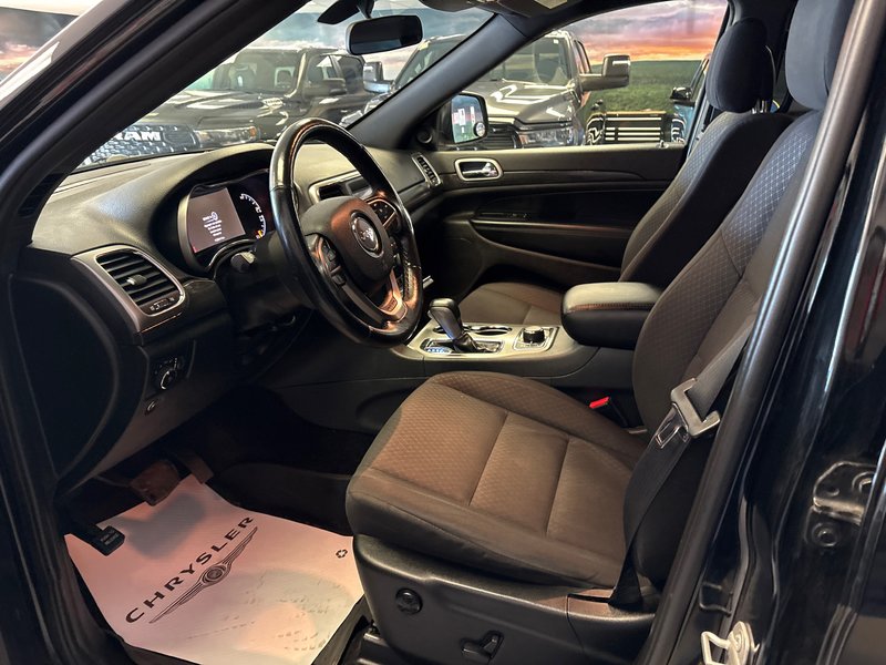 2018 Jeep Grand Cherokee Laredo