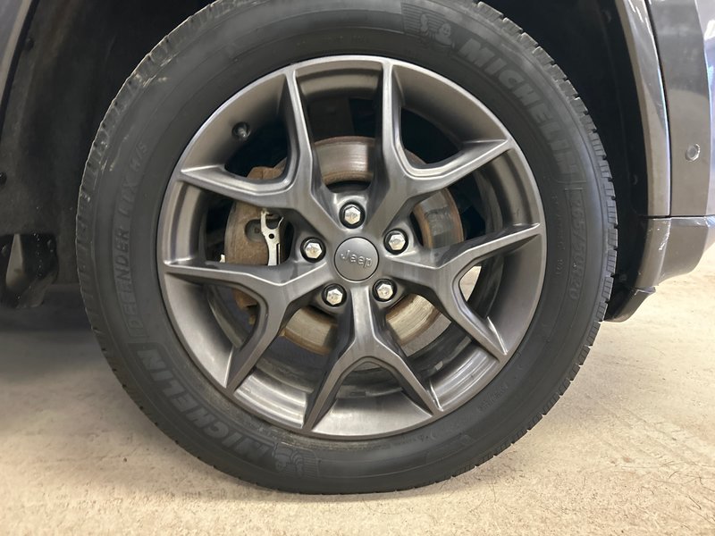 2021 Jeep GRAND CHEROKEE 80th Anniversary Edition