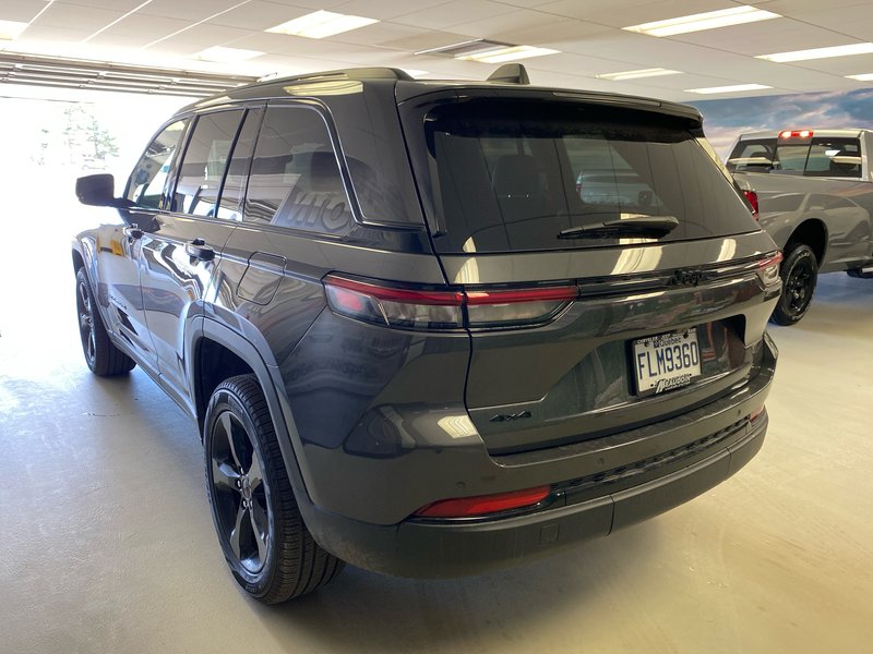 2024 Jeep Grand Cherokee Altitude