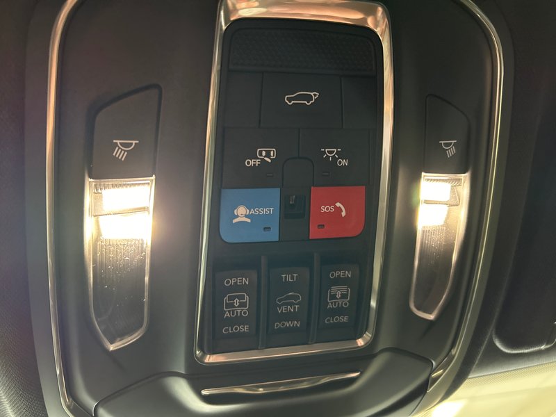 Jeep Grand Cherokee LIMITED 2025