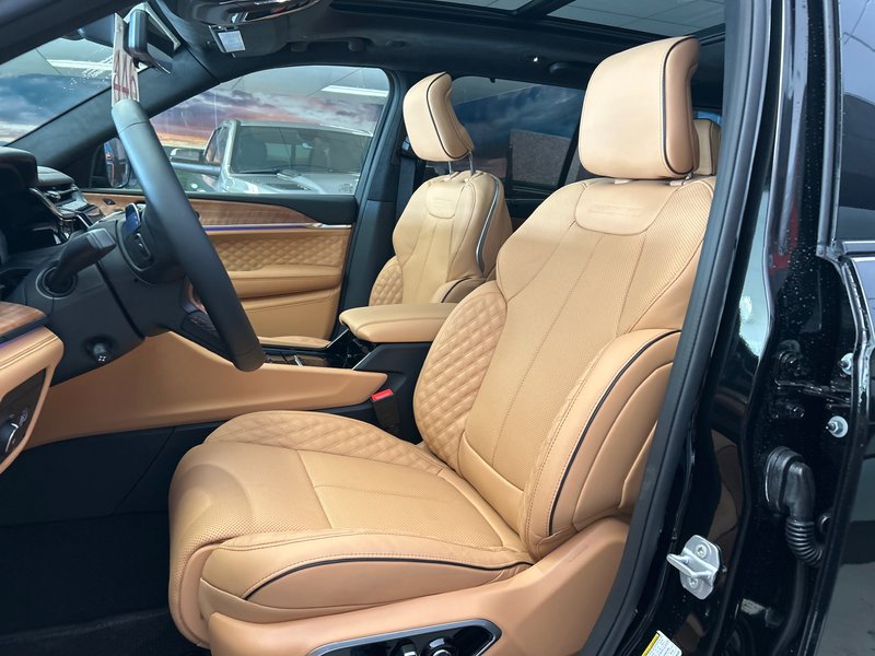 Jeep Grand Cherokee SUMMIT RESERVE 2025