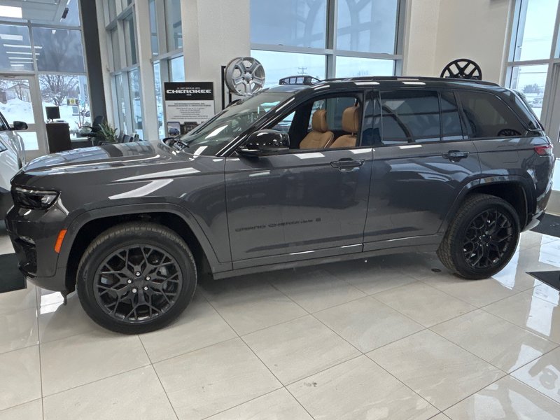 Jeep Grand Cherokee SUMMIT RESERVE 2025