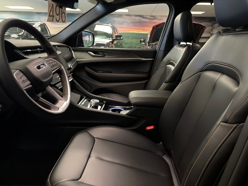2026 Jeep Grand Cherokee 85TH ANNIVERSARY