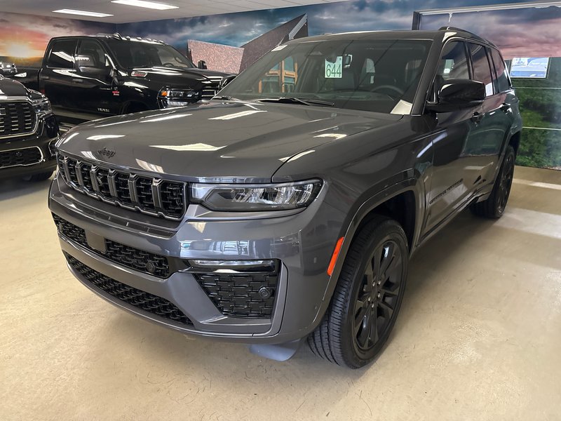 2026 Jeep Grand Cherokee LIMITED RESERVE