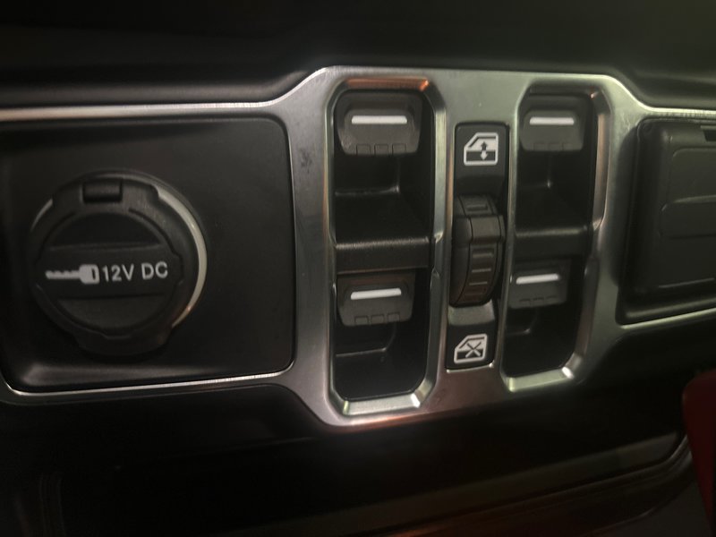 2024 Jeep WRANGLER 4-Door SPORT S
