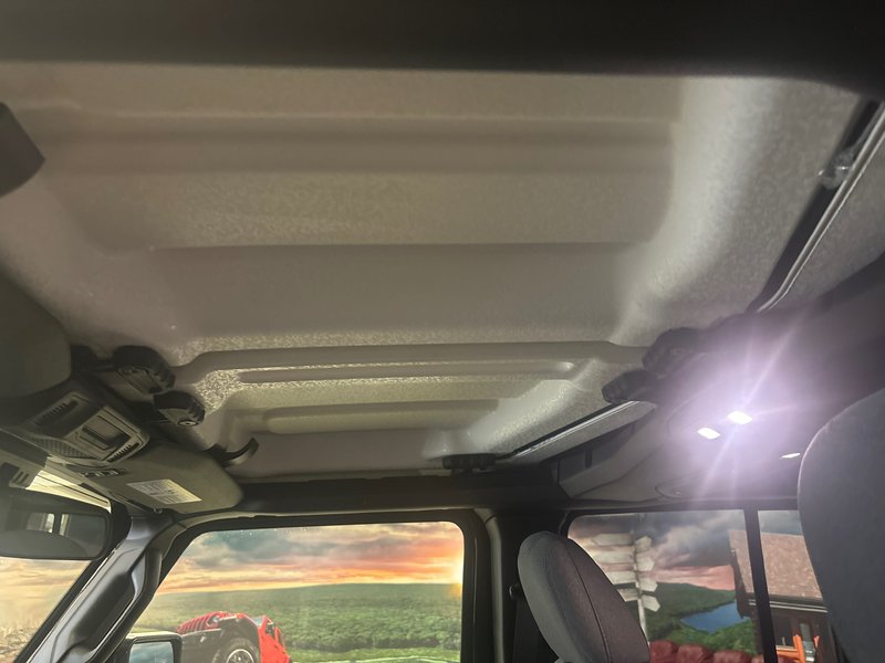 2024 Jeep WRANGLER 4-Door SPORT S