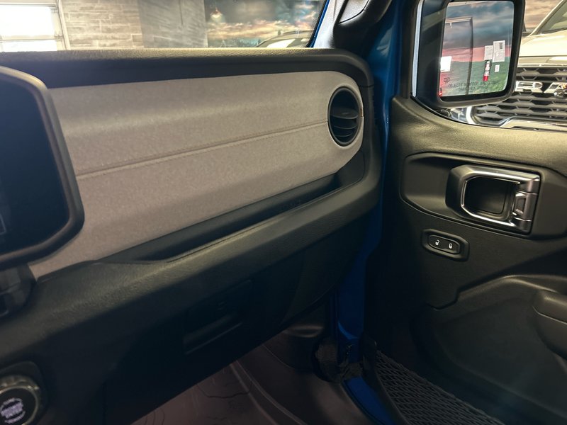 Jeep WRANGLER 4-Door WILLYS 2025
