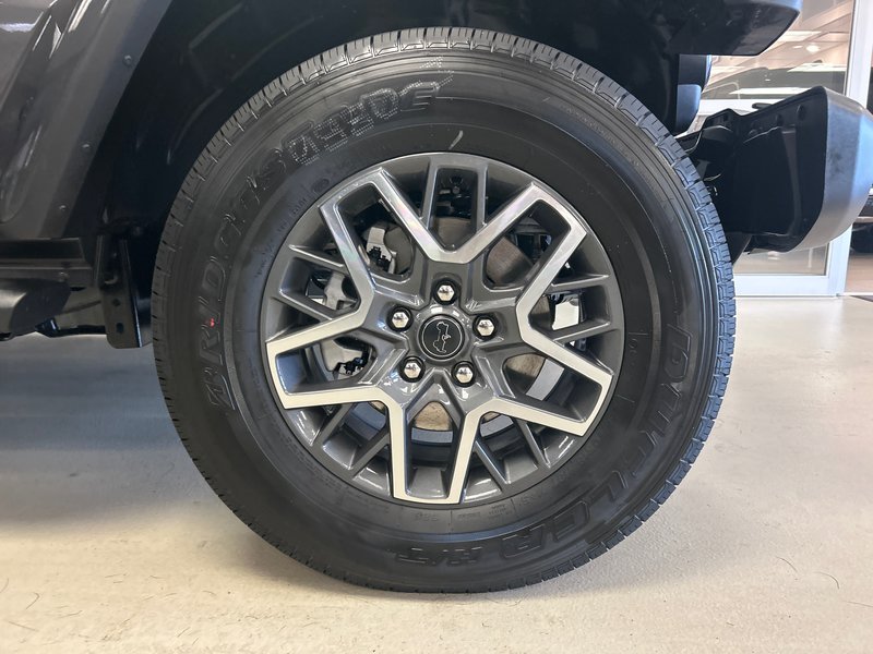 Jeep WRANGLER 4-Door SAHARA 2025
