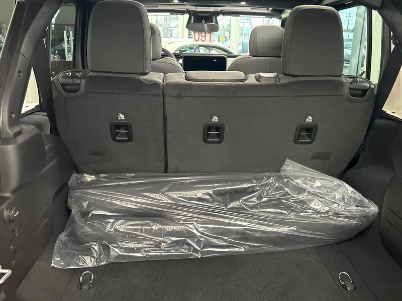 2026 Jeep Wrangler 4-Door SAHARA