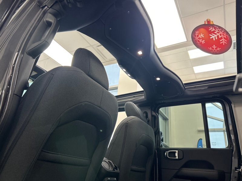 2026 Jeep Wrangler 4-Door SAHARA