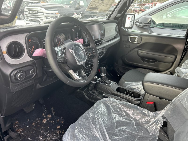 Jeep Wrangler 4-Door SPORT S 2026