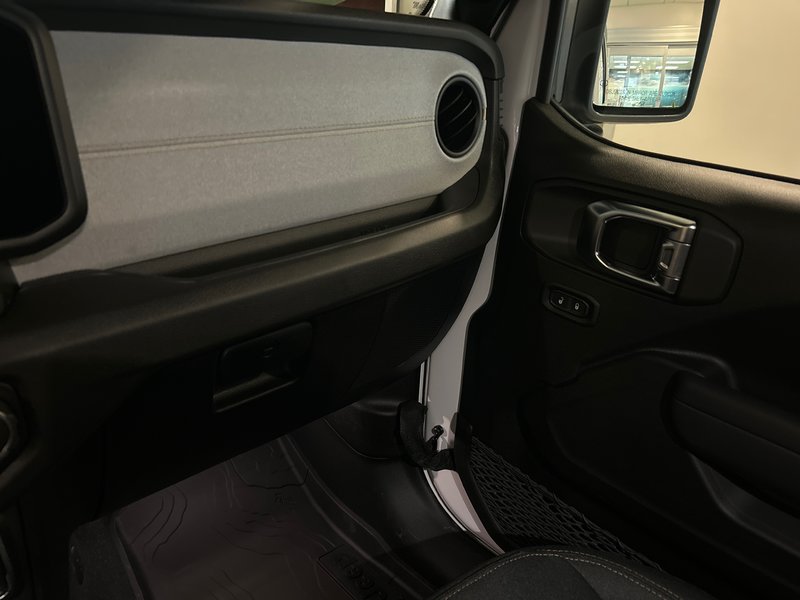 Jeep Wrangler 4-Door WILLYS 2026