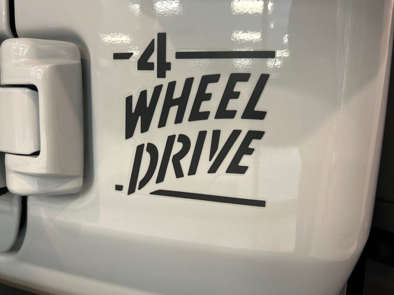 Jeep Wrangler 4-Door WILLYS 2026