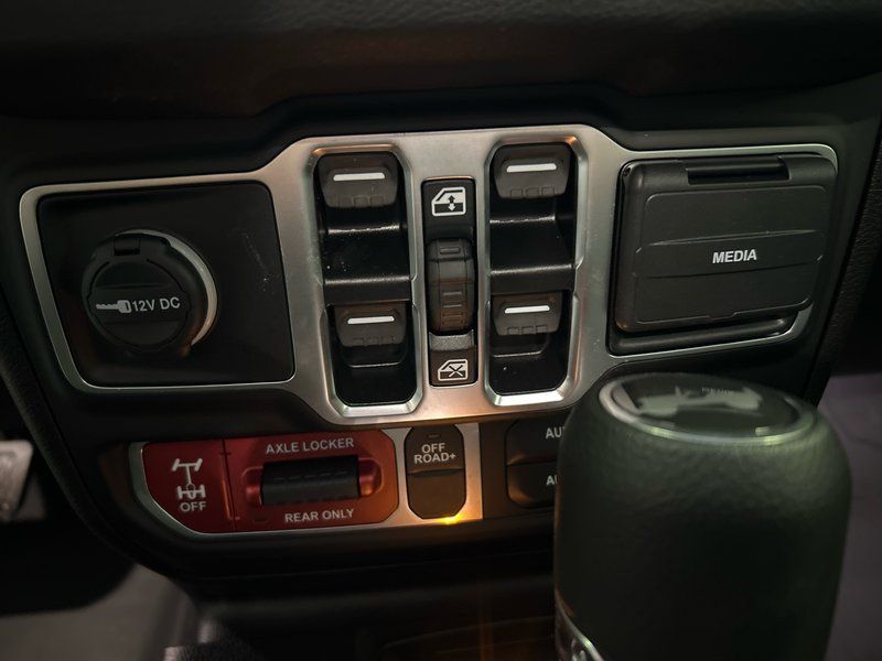 2025 Jeep Wrangler 4xe WILLYS