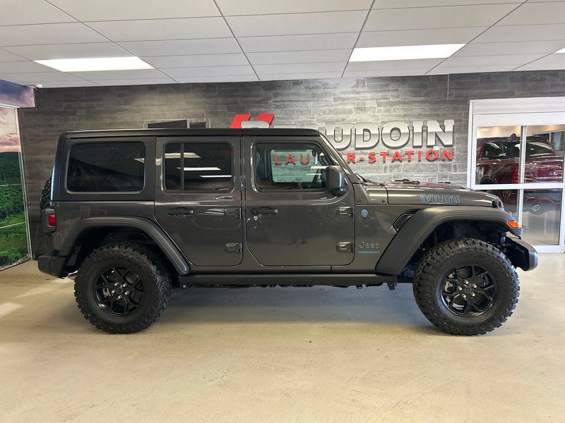 2025 Jeep Wrangler 4xe WILLYS