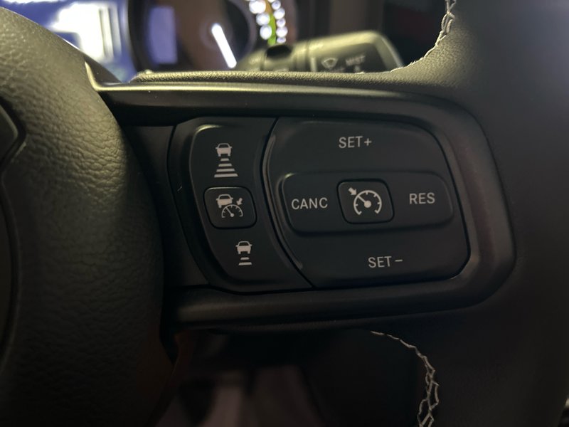 2025 Jeep Wrangler 4xe WILLYS