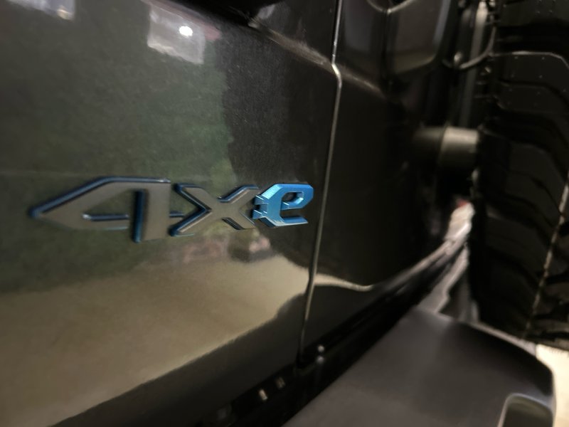 2025 Jeep Wrangler 4xe WILLYS