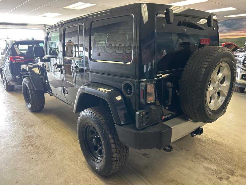 2014 Jeep WRANGLER UNLIMITED Sahara