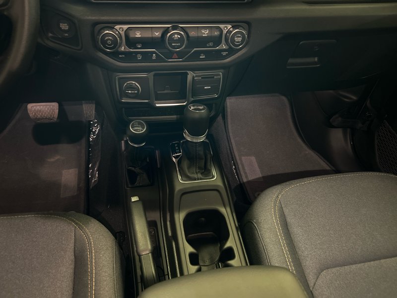 Jeep Wrangler SPORT 2024