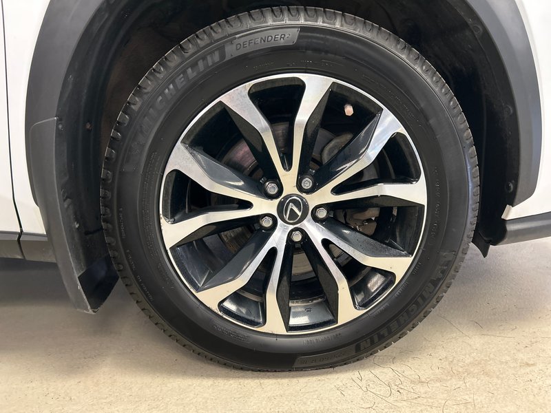 Lexus NX 200T BASE/200T F-SPORT  2016