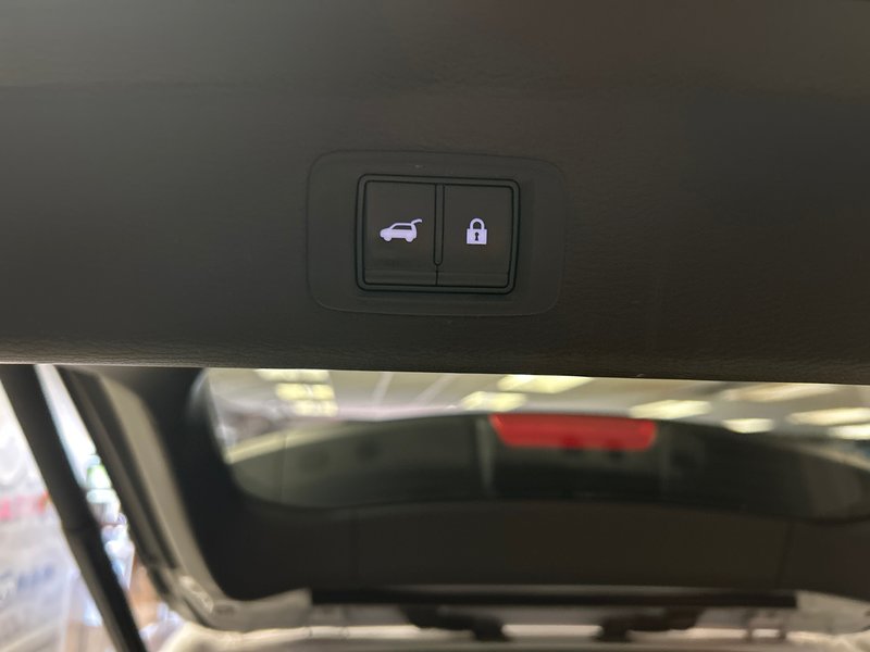 Mitsubishi Outlander  2022