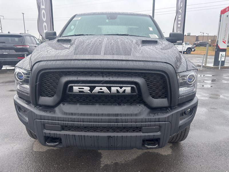 2024 Ram 1500 Classic WARLOCK