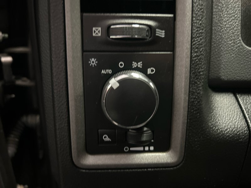 Ram 1500 CREW ST 2014