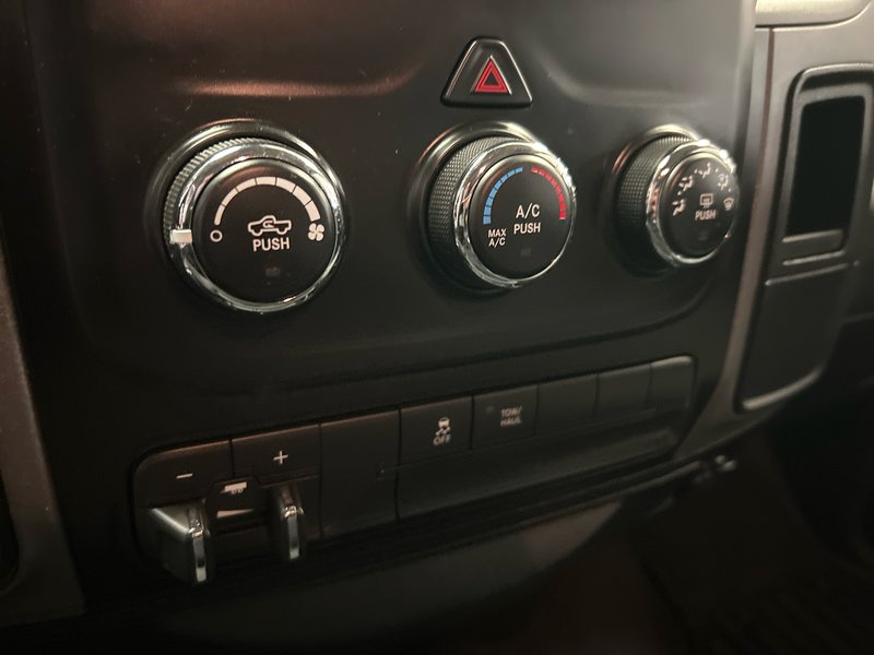 Ram 1500 CREW ST 2014
