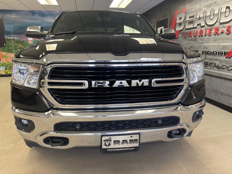 Ram 1500 CREW Big Horn 2019 BOITE 6.4' * SIÈGES ET VOLANT CHAUFFANTS* ENS: ATTELAGE REMORQUE, TOUT-TERRAIN, COMMODITÉS DE CAISSE