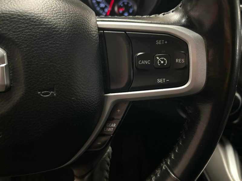 2020 Ram 1500 CREW Big Horn